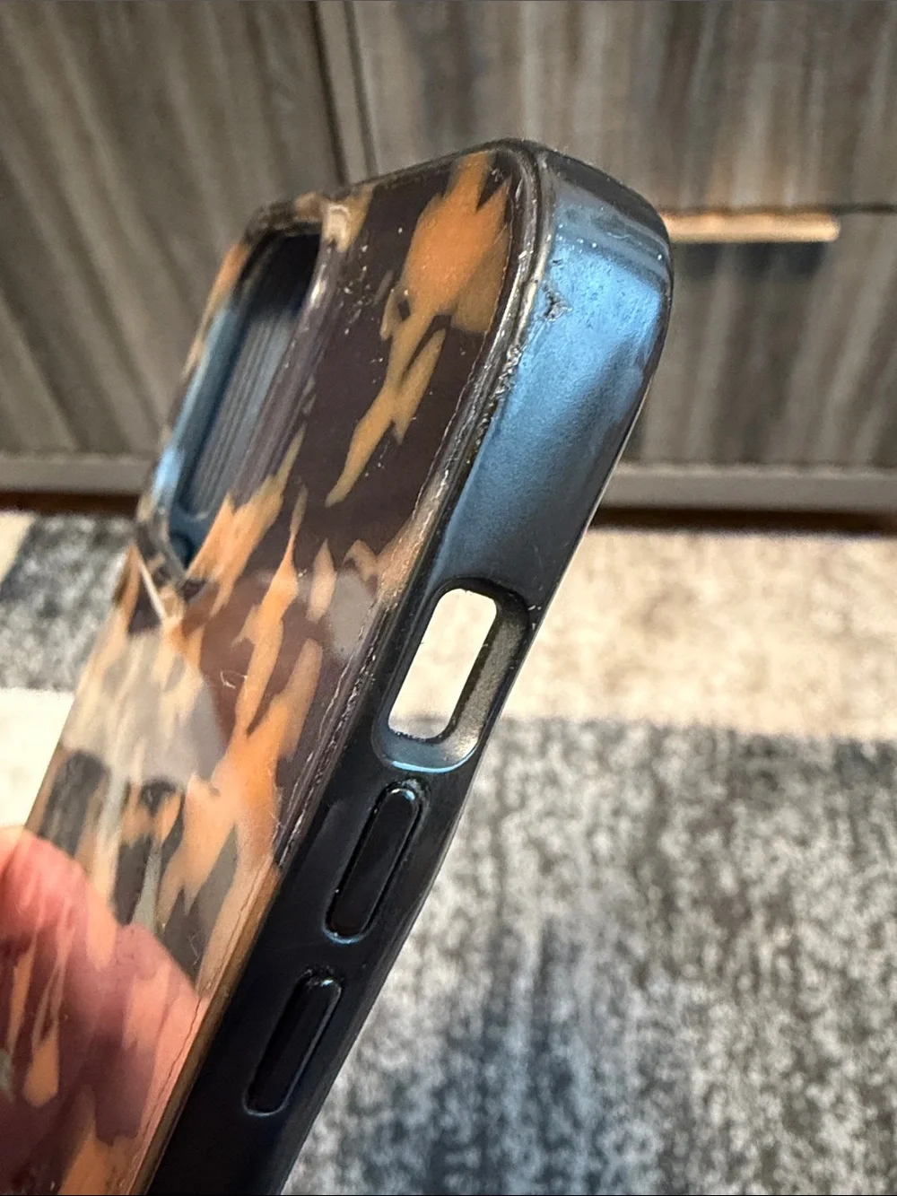 Sonic iPhone 13 Pro Max case, tortoise GUC!